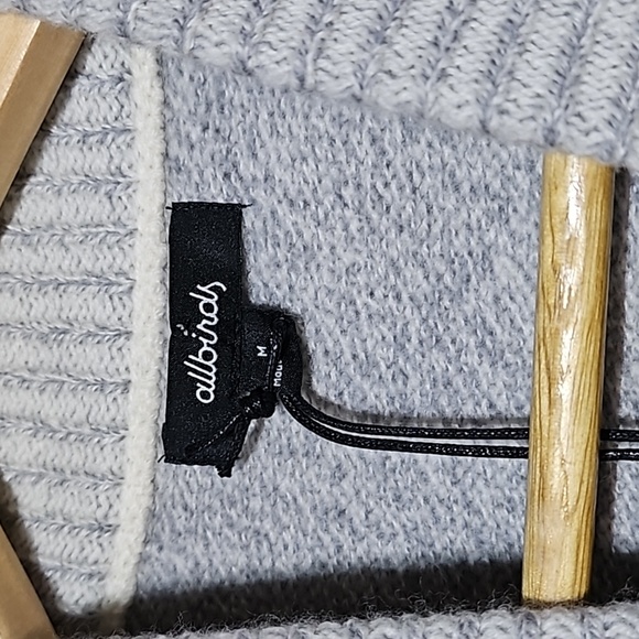 All Birds Merino Wool Gray Cardigan - Picture 4 of 5